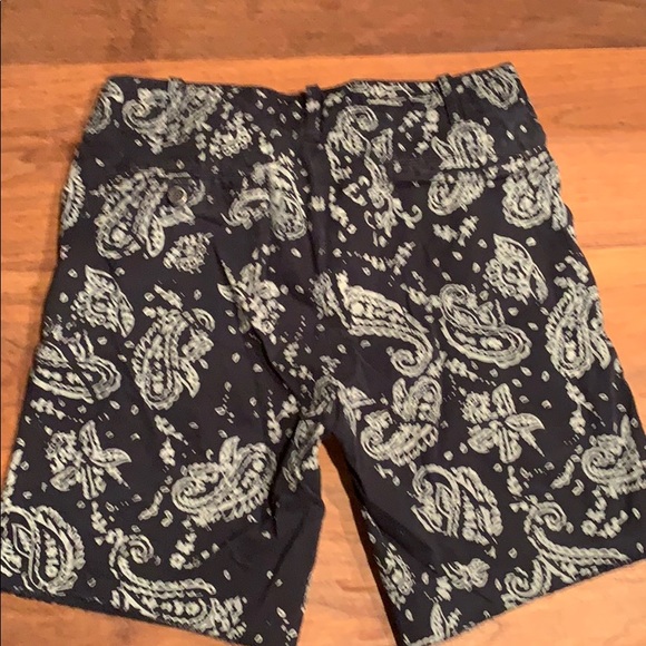 Polo Ralph Lauren shorts - Picture 3 of 5